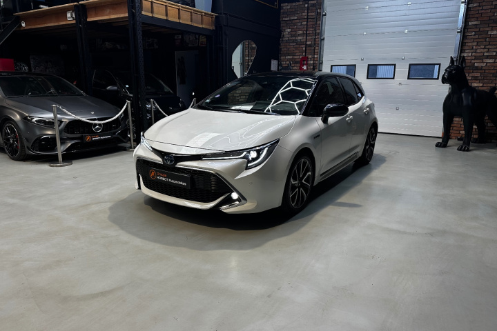TOYOTA COROLLA HYBRIDE