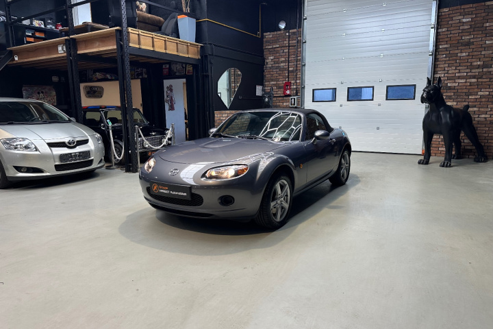 MAZDA MX-5