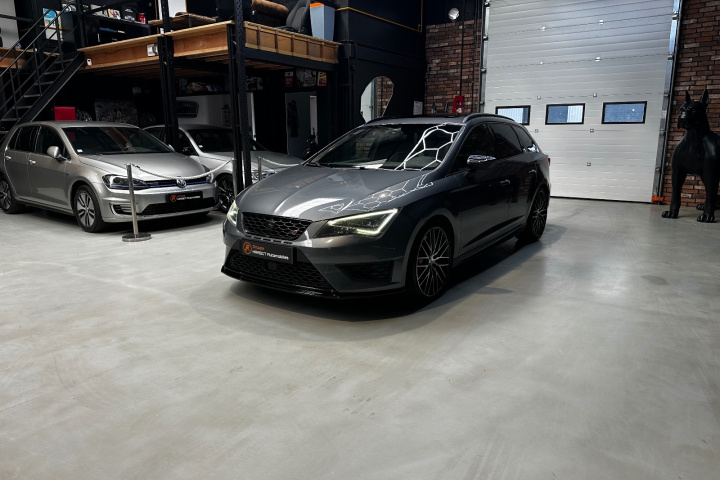 SEAT LEON ST