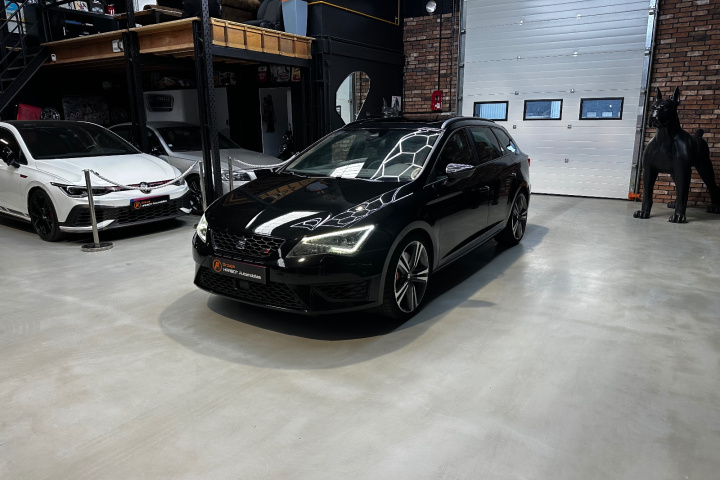 SEAT LEON ST